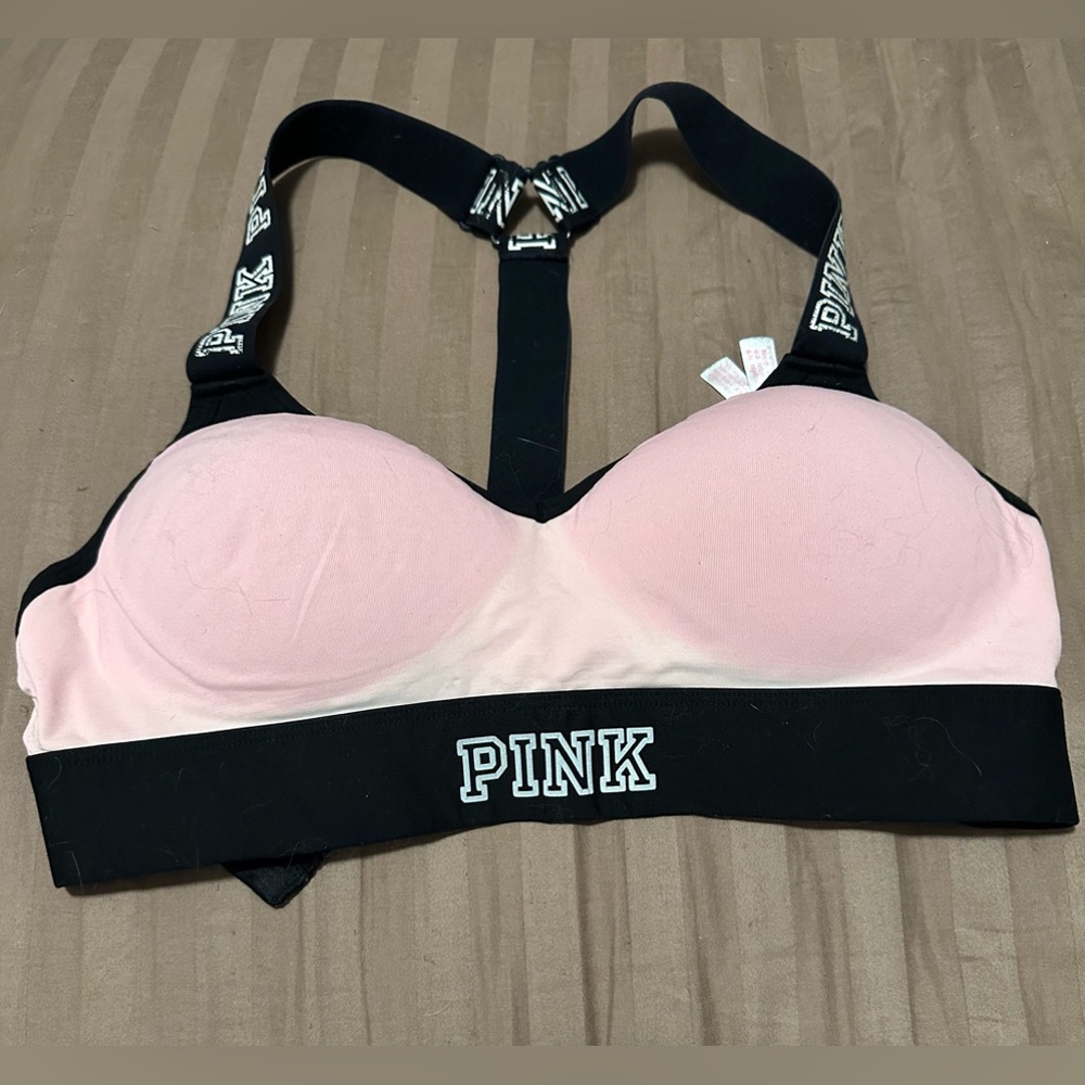 Victoria's Secret PINK Ultimate Push-up Sport Sports bra size M.